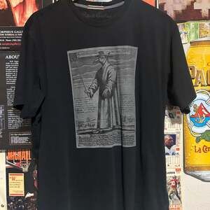 Robert Graham Men's Whiskey Wisdom Short Sleeve T-Shirt